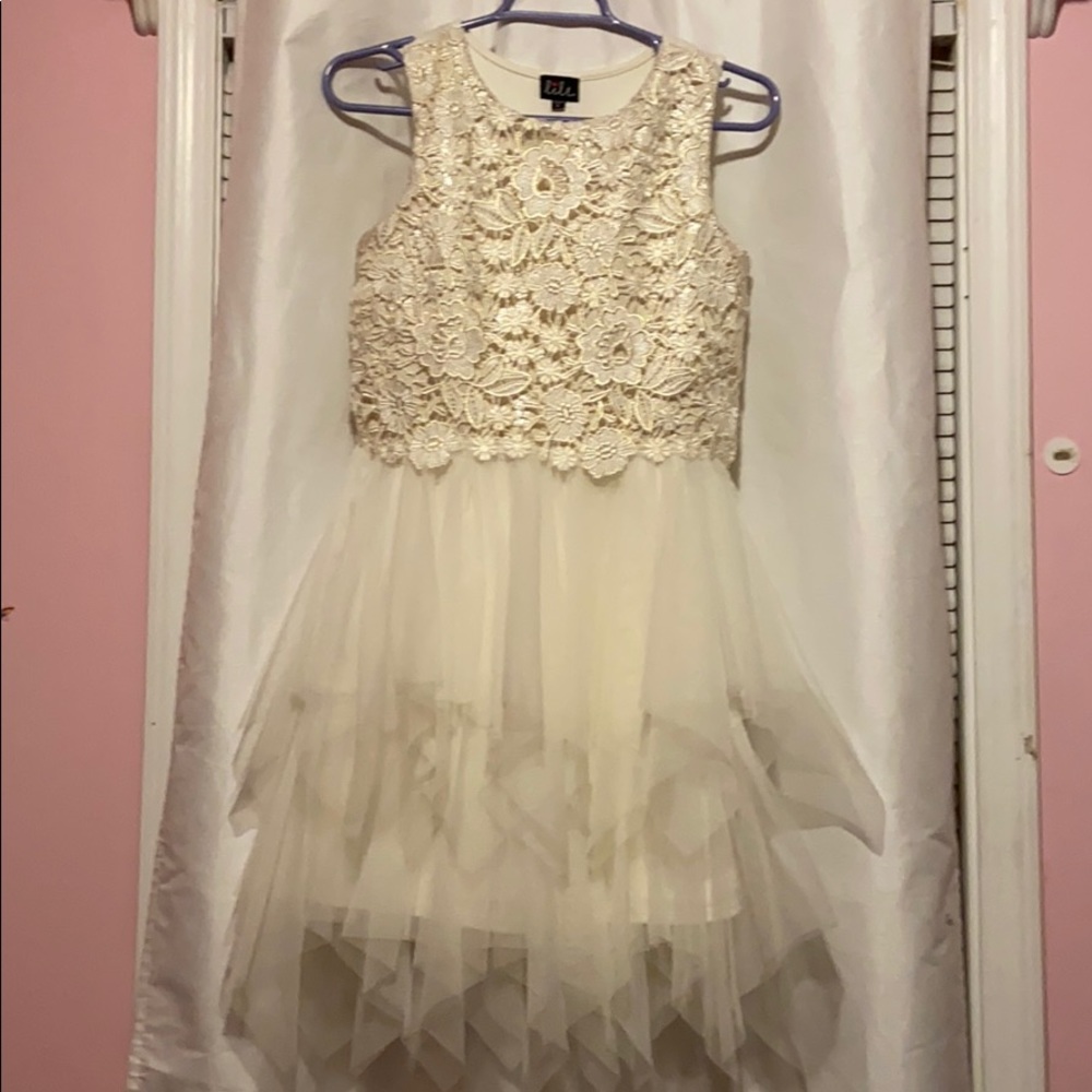 Lilt dress